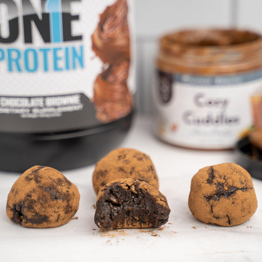 4-Ingredient Chocolate Protein Balls